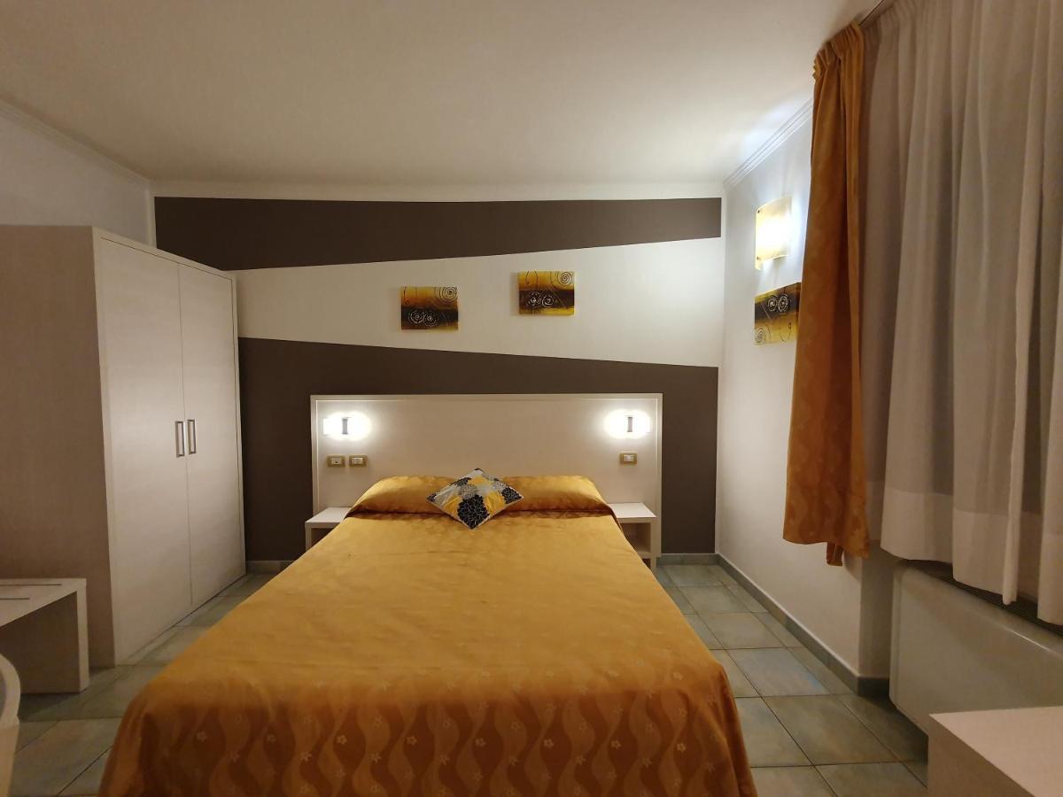 Hotel La Playa Кала-Гононе Экстерьер фото