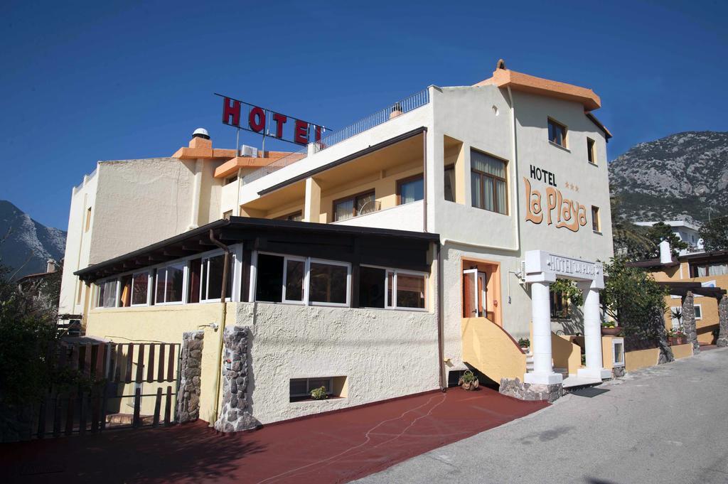 Hotel La Playa Кала-Гононе Экстерьер фото