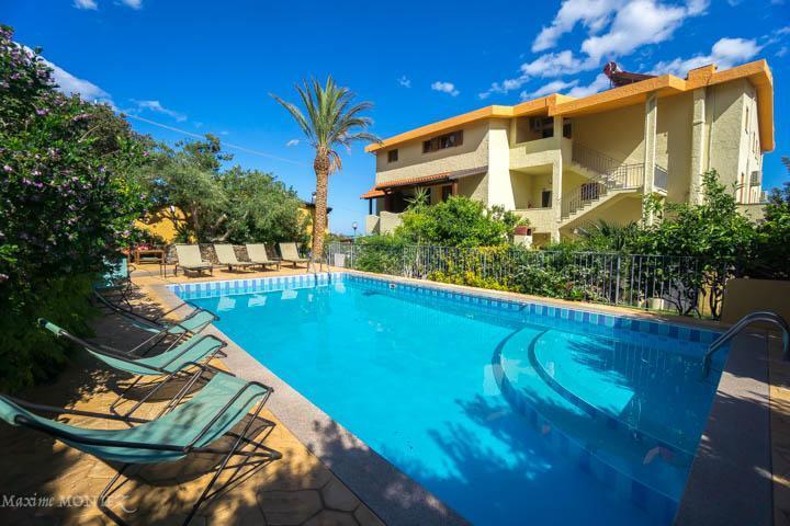 Hotel La Playa Кала-Гононе Экстерьер фото
